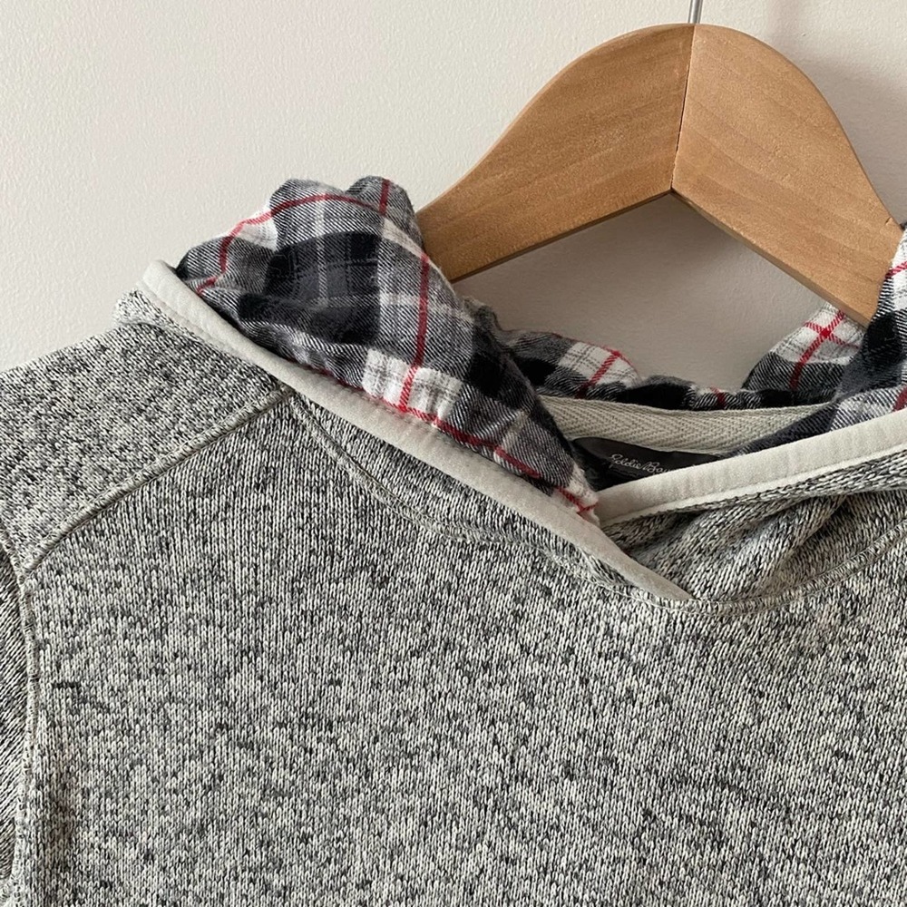 Eddie Bauer Pullover Small Heather Grey Sweatshirt, knit w/ flannel lined hood